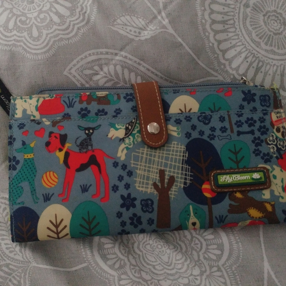 Lily Bloom Dogs Wallet